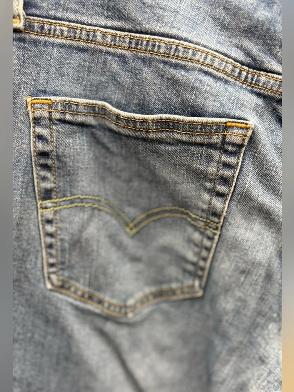 Levi’s 559 Relaxed Straight Men’s Jeans W32 L30 Medium Wash Blue Denim